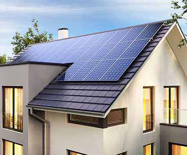 Photovoltaikanlage auf einem Hausdach Photovoltaikanlage auf einem Hausdach